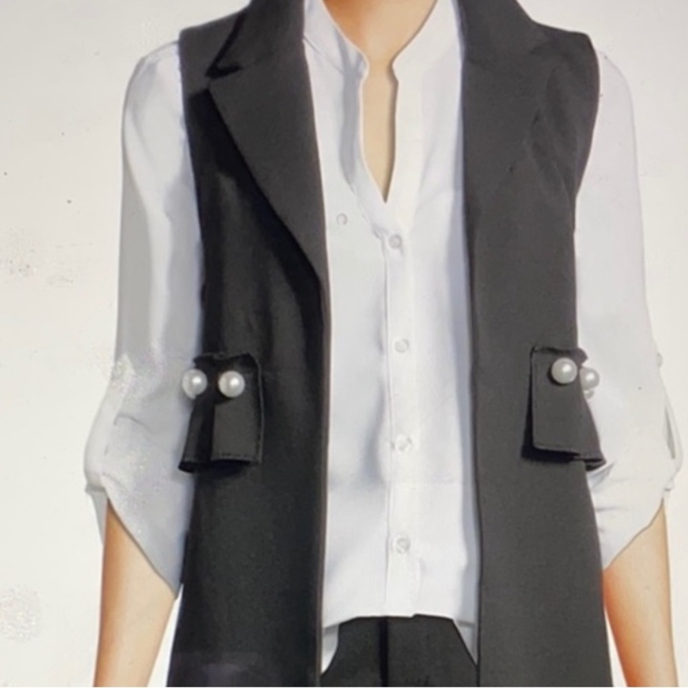 Romeo & Juliet Long Vest With Pearls-Size Small